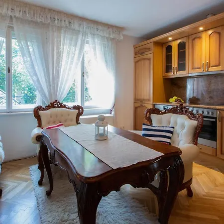 Relaxing & Romantic In The Danube Bend Feriehus